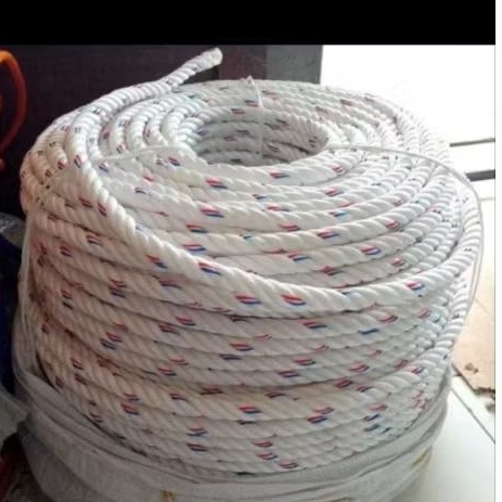 

Tali tambang besar PPD 16MM link 1rol