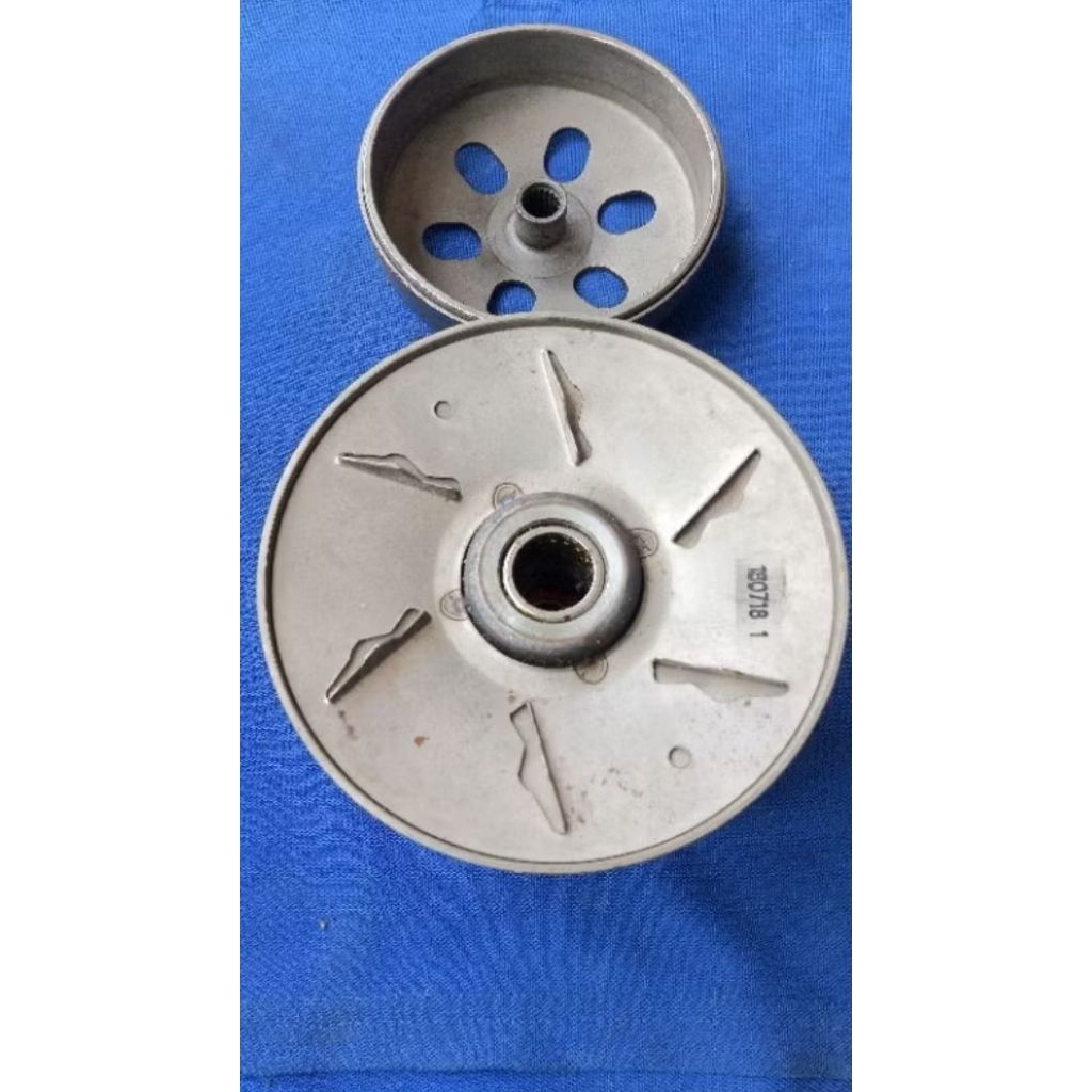 pully  pully pully assy set rumah kampas ganda Vario 110 Vario kvb vario 110 Vario karbu