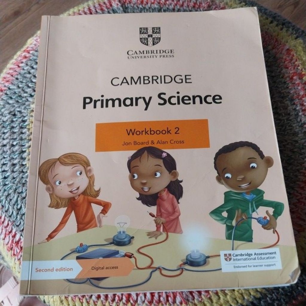 Cambridge Primary science 3