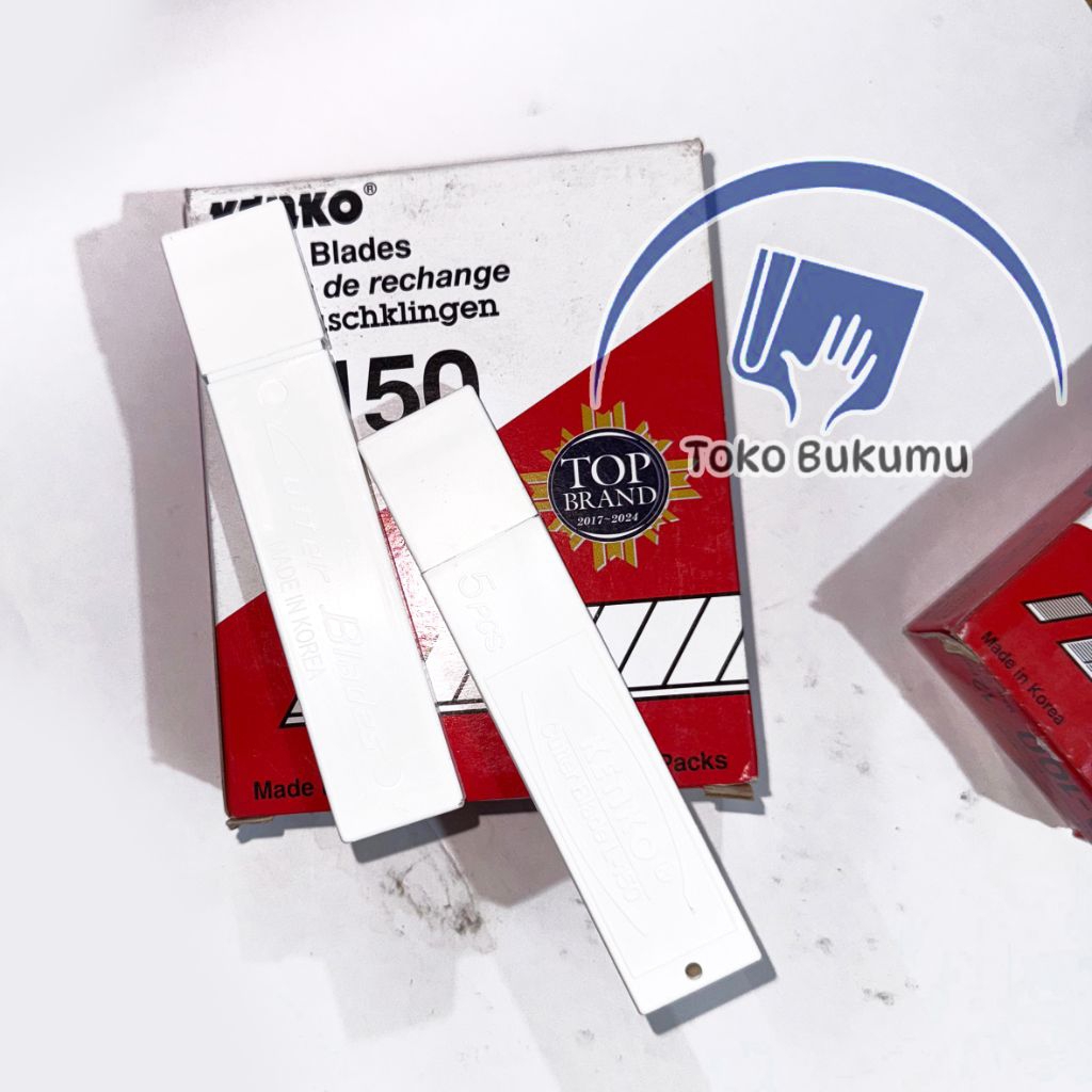 

REFILL cutter BESAR L150 Kecil A-100 Kenko (harga untuk 1 kotak 12tube)