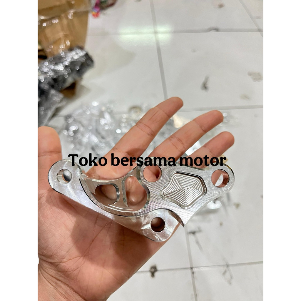 Breket Kaliper Bigpot Axial 4 Piston Big Pot KTC Brembo Formula Nissn Jupiter Z Burhan Byson Nouvo V