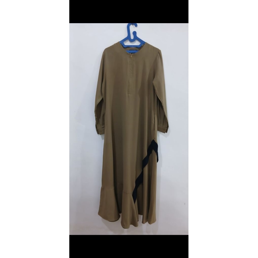 Preloved evolvere senja dress