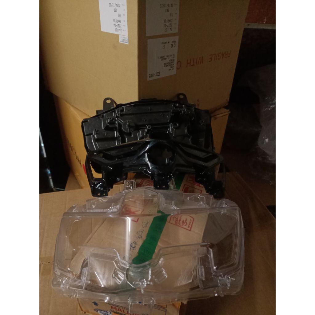 Reflektor kosongan mika housing frame lampu depan Yamaha nmax turbo