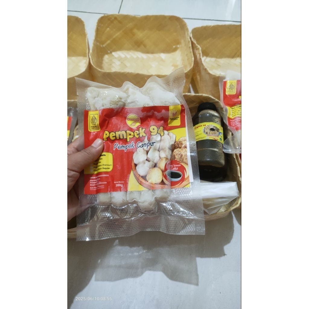 

pempek ikan campur isi 7 pcs