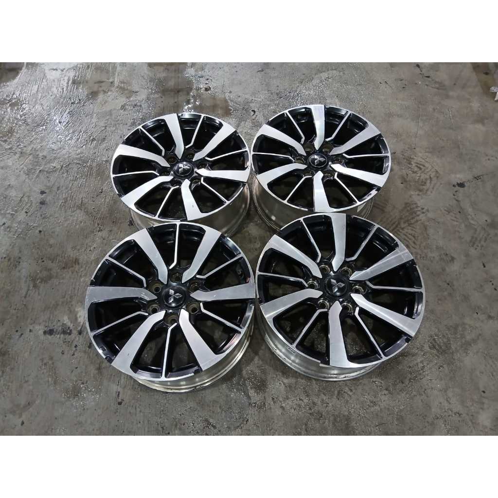 velg mobil bekas copotan std pajero r18 pcd 6x139,7 velg only pajero hilux panther isuzumux dll