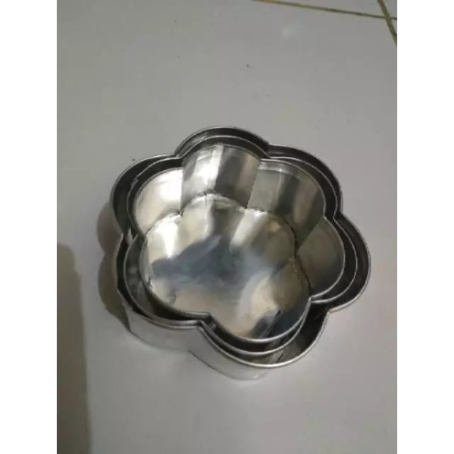 

Loyang bunga set mini isi 3