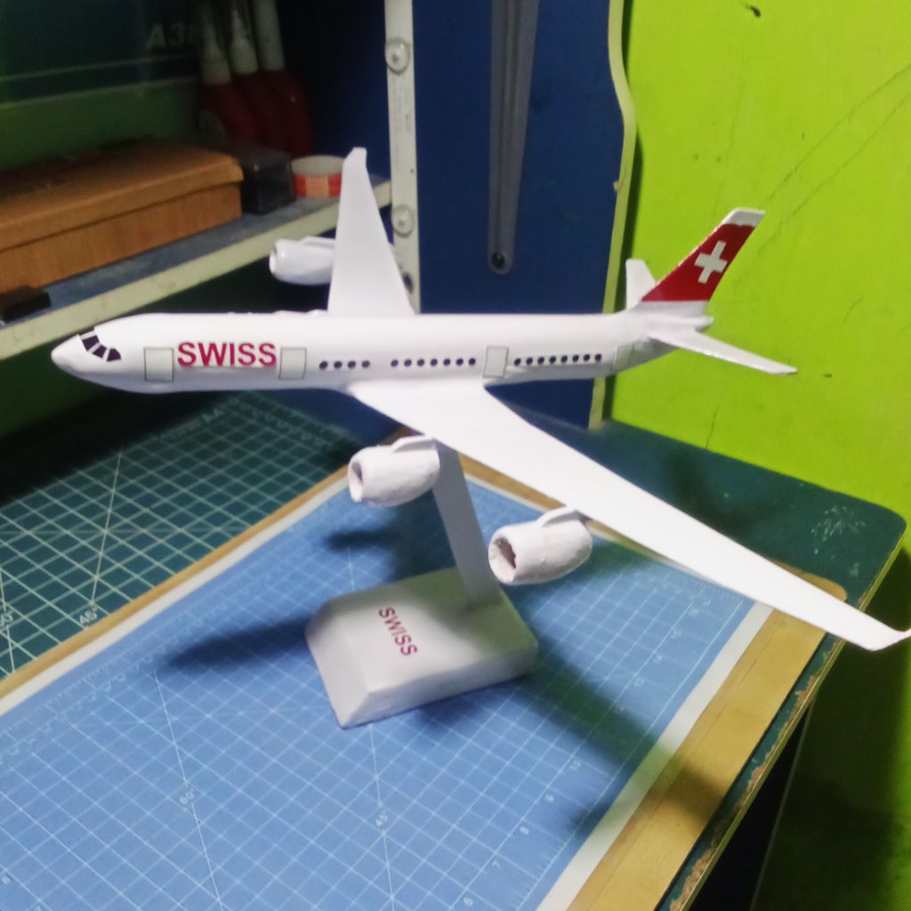 Swiss air Airbus A340