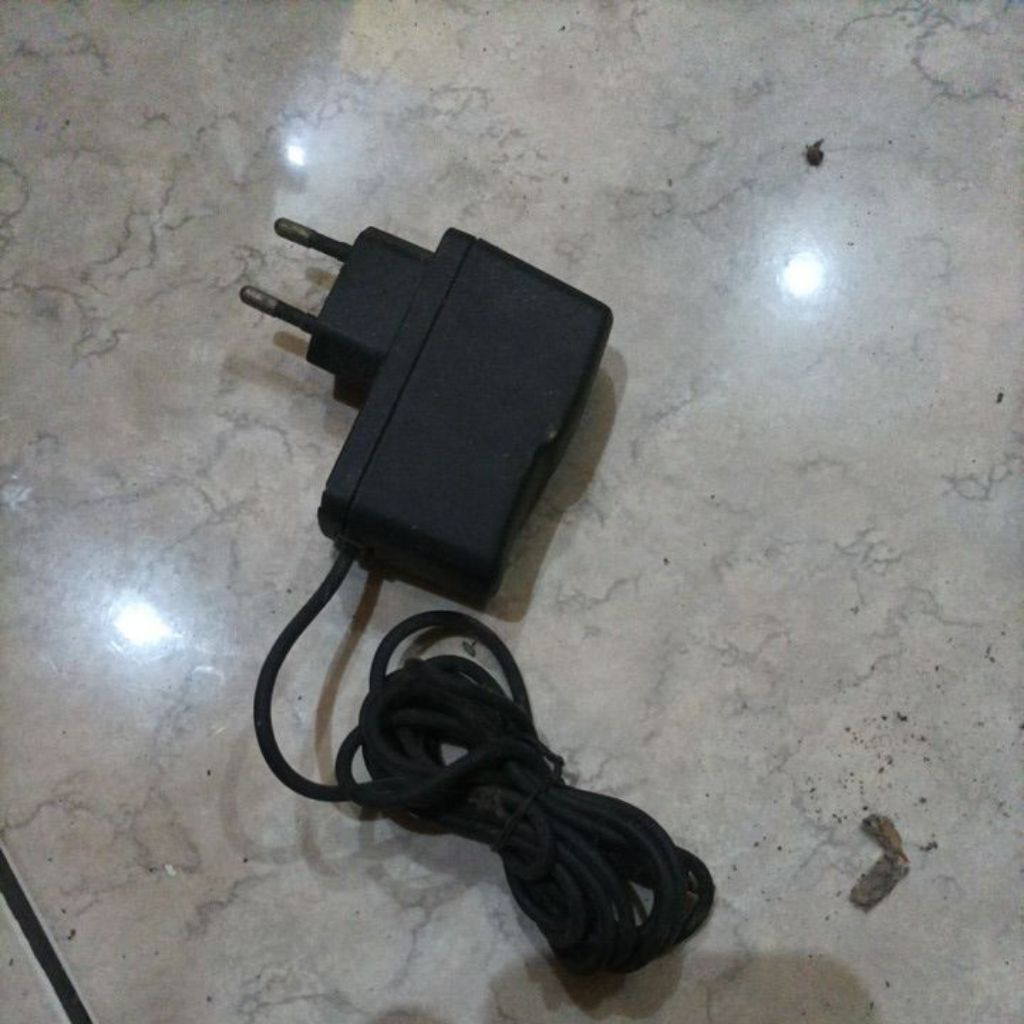 charger Hp jadul Nokia pisang 8110