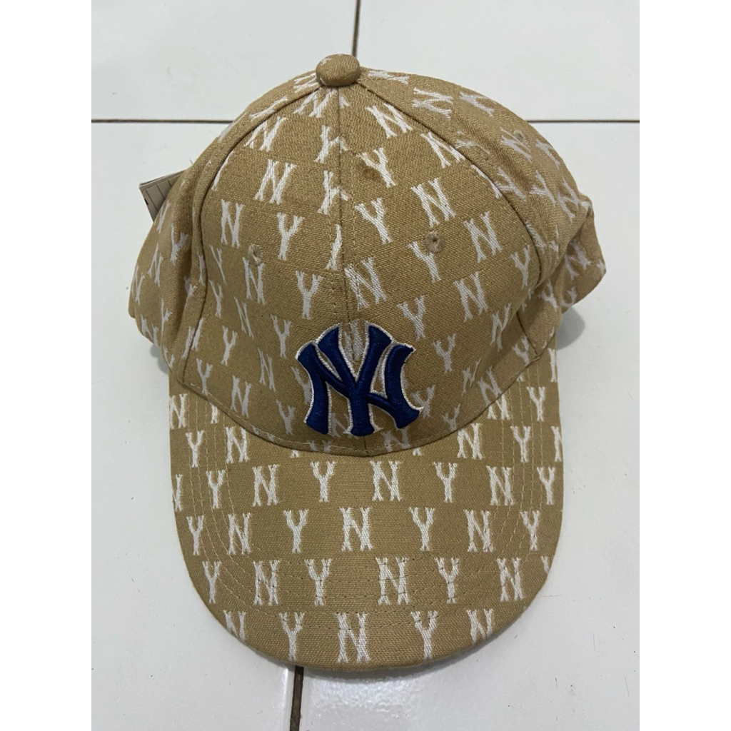 Topi MLB NY MONOGRAM WHITE NAVY BEIGE 2 CAP 100% ORIGINAL