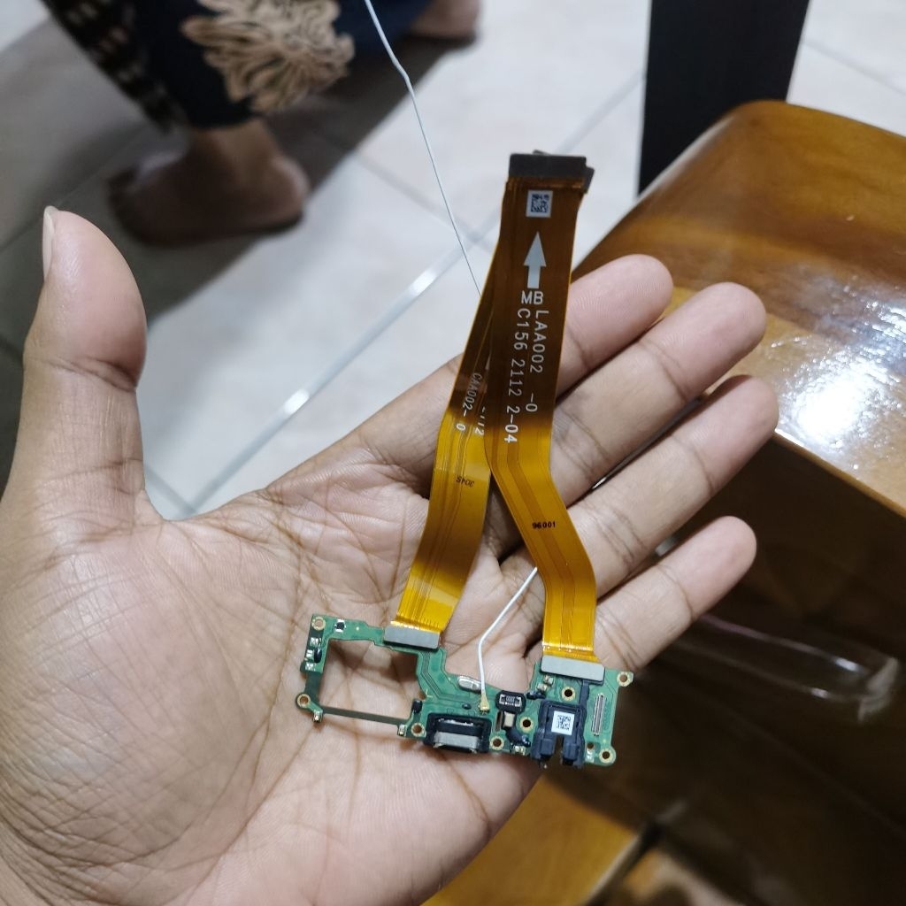 PAPAN CAS KONEKTOR CAS OPPO A74 ORI COPOTAN