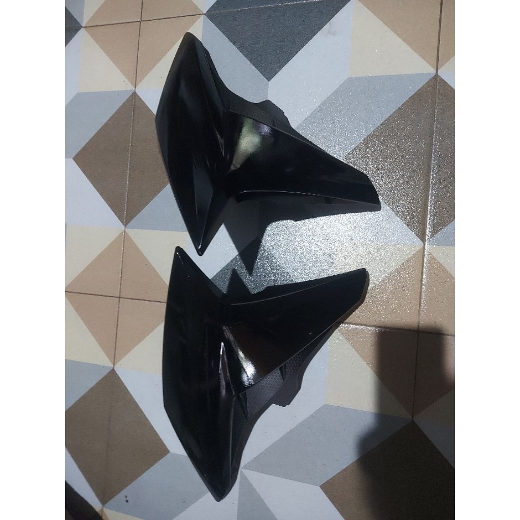 sayap vixion new advance sepasang NVA ORIGINAL