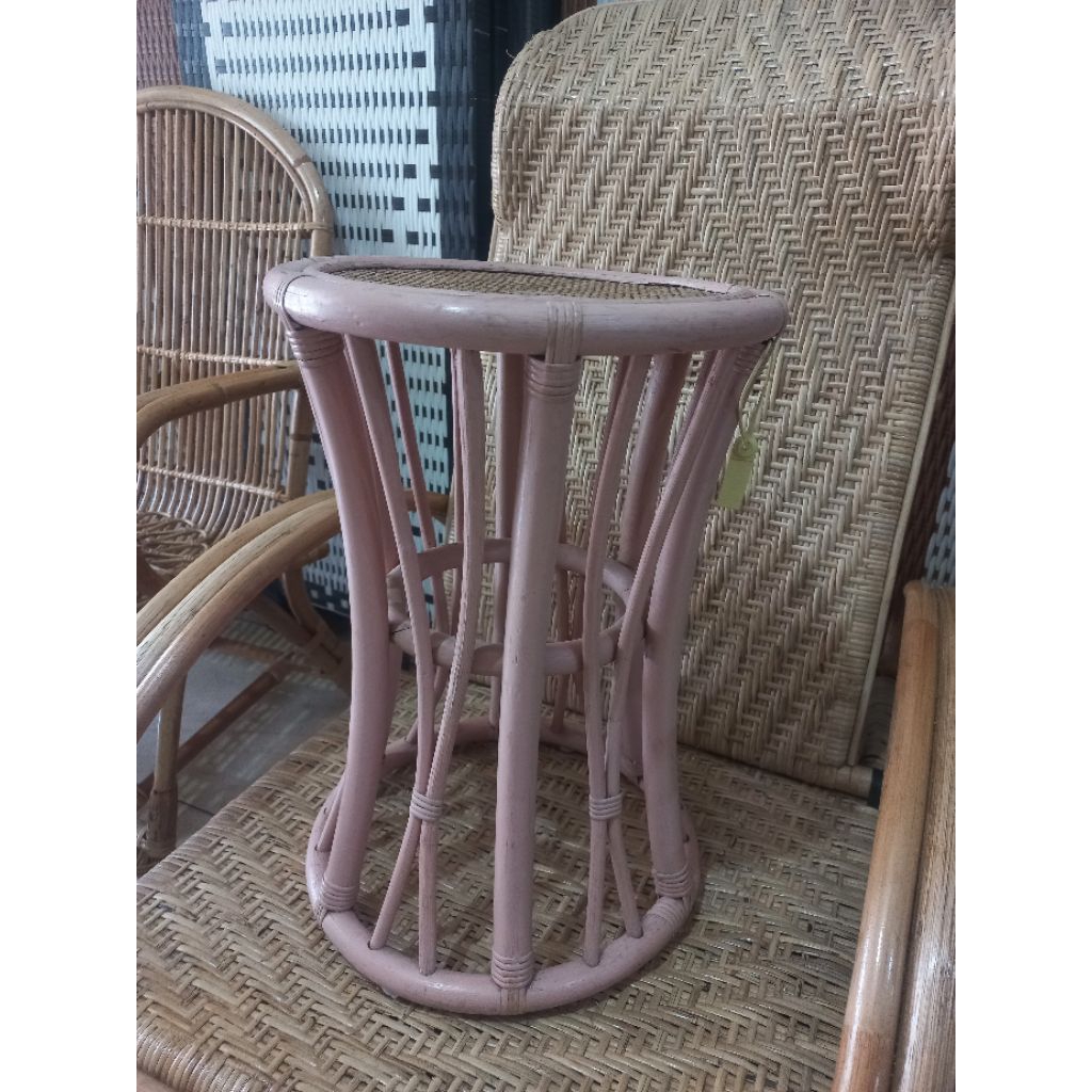 Meja Rotan Warna Soft Pink Sisa Export