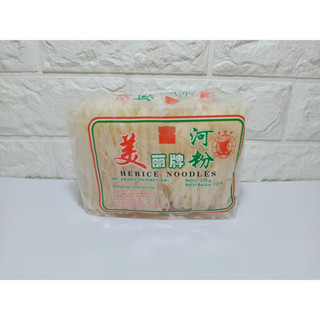 

Herice Noodles Ho Fun Kering / Mi Sa Kwetiaw Kering 220g – Halal & Siap Masak 1 KRT /40PCS
