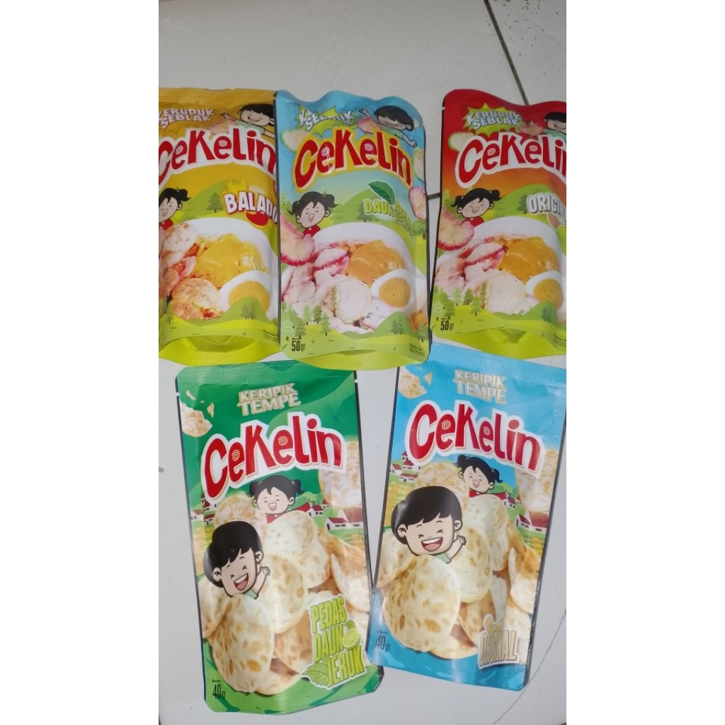 

kripik tempe & kerupuk seblak...(50gr) Paket hemat beli 4 gratis ongkir