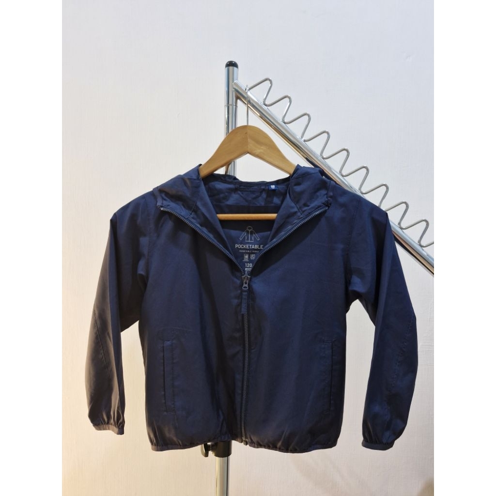 Uniqlo Pocketable Parka / jaket tipis