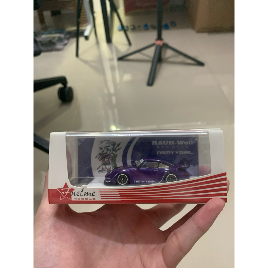 Fuelme Porsche RWB 993 Army Girl