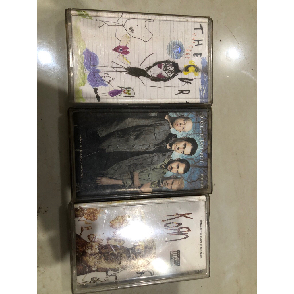 Kaset Tape 3pcs The Cure Breaking Benjamin Korn Sepaket