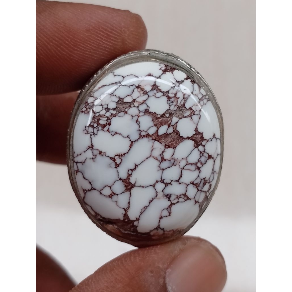 Batu Akik Pirus Putih ( Magnesit )