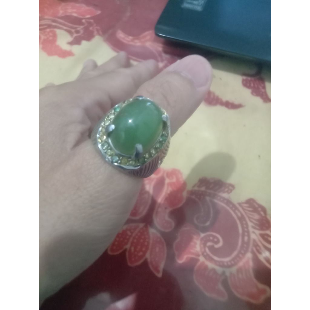 Cincin Akik Batu Bertuah