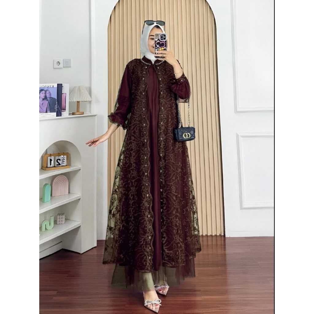 Azzura Dress Gamis Brokat Kondangan Mewah Wanita Bahan Tille Full Puring Aplikasi Payet Mahogany S M