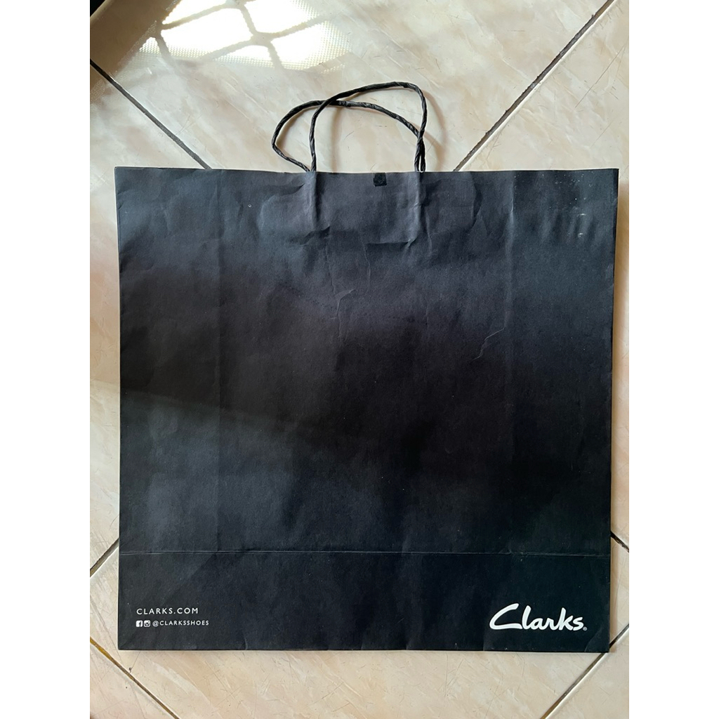 

Paper Bag Clarks 45x18x44