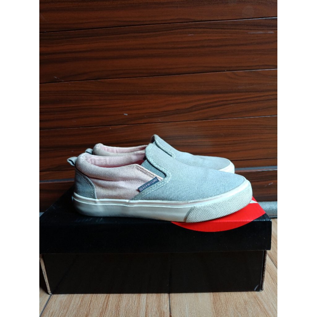 preloved sepatu anak airwalk alto jr