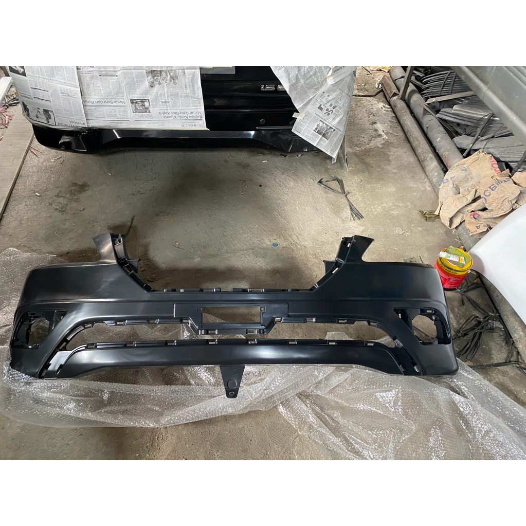 bumper depan innova barong 2015 Baru