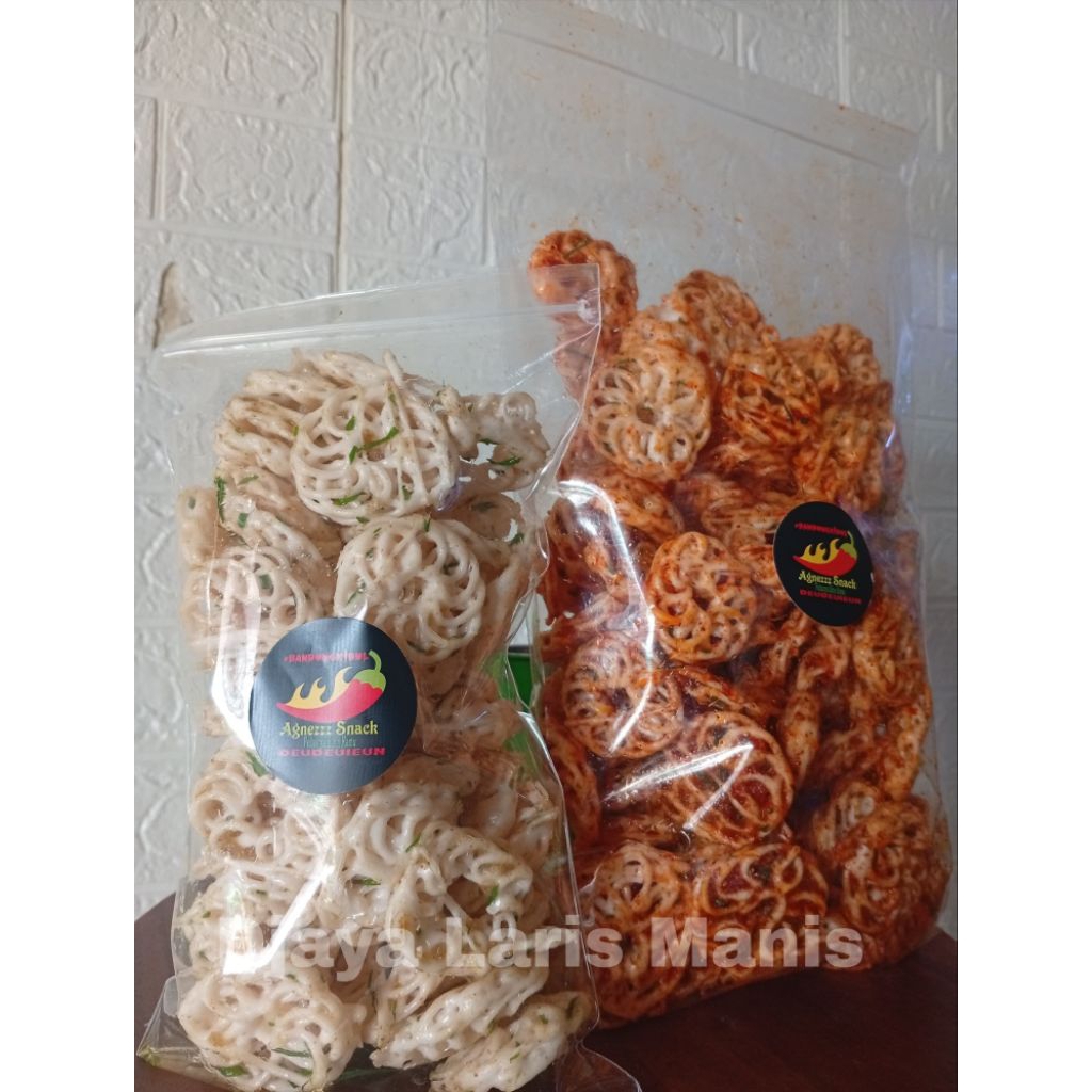 

SEBLAK KERUPUK RASA PEDAS DAN ORIGINAL DAUN JERUK BANTET RAFAEL