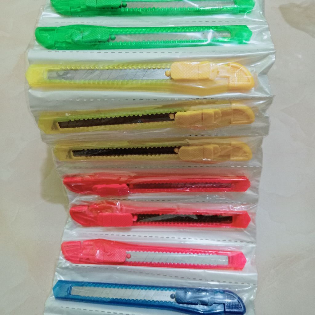

cutter warna