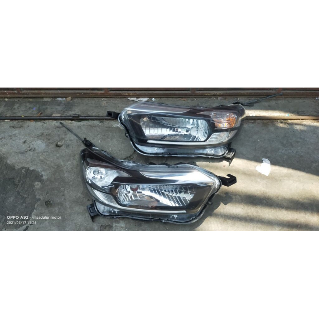 Headlamp lampu brio/ Mobilio Tahun 2017