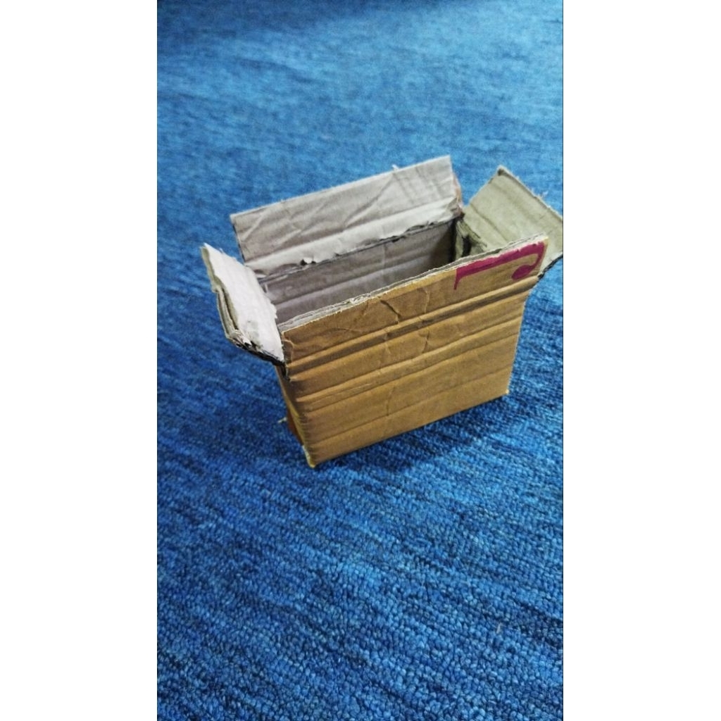 

Kardus daur ulang 12x7x7cm | Kardus packing daur ulang layak pakai