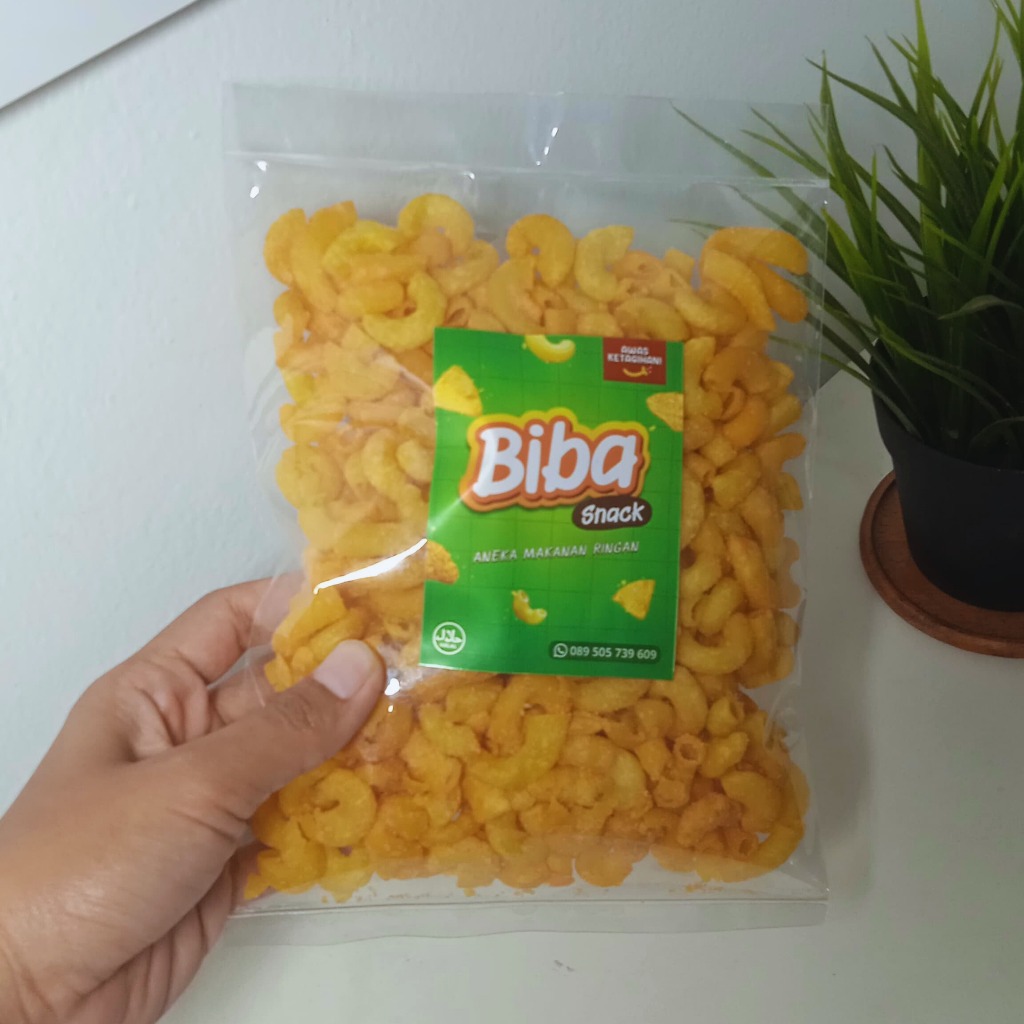 

Makaroni Bantat Rasa Keju 150gram Snack Cemilan Ringan Jajan Kiloan