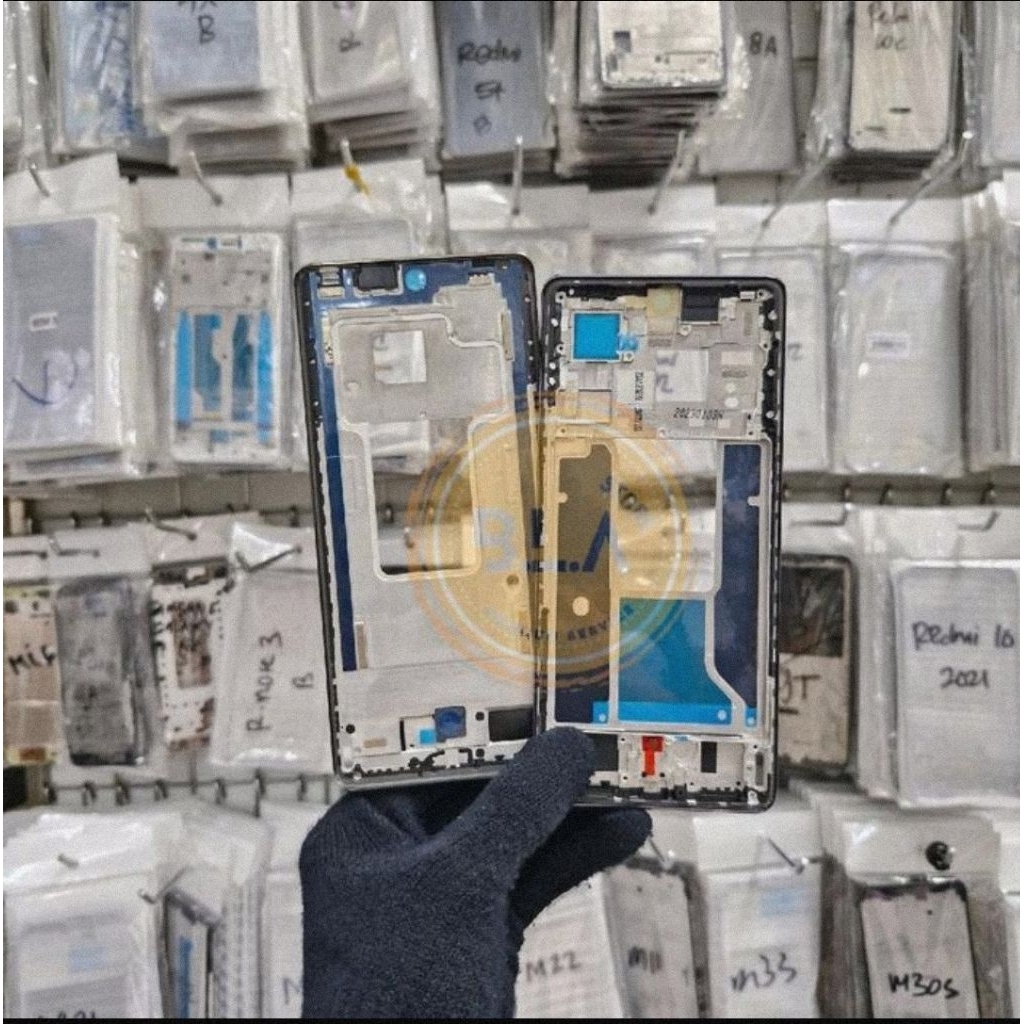 FRAME LCD / TULANG TENGAH LCD / TATAKAN LCD INFINIX ZERO 30  5G X6731