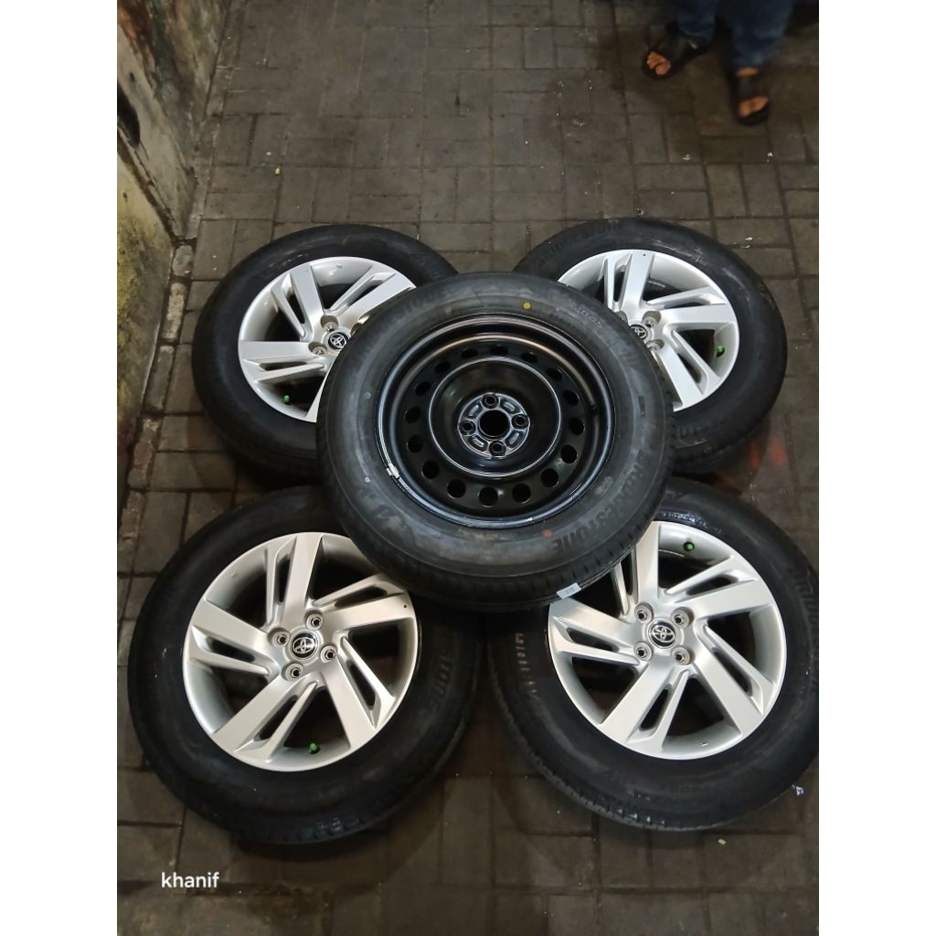 JUAL SEPAKET VELG TOYOTA RAIZE R16 + BAN BRIDGESTONE FREE SEREP