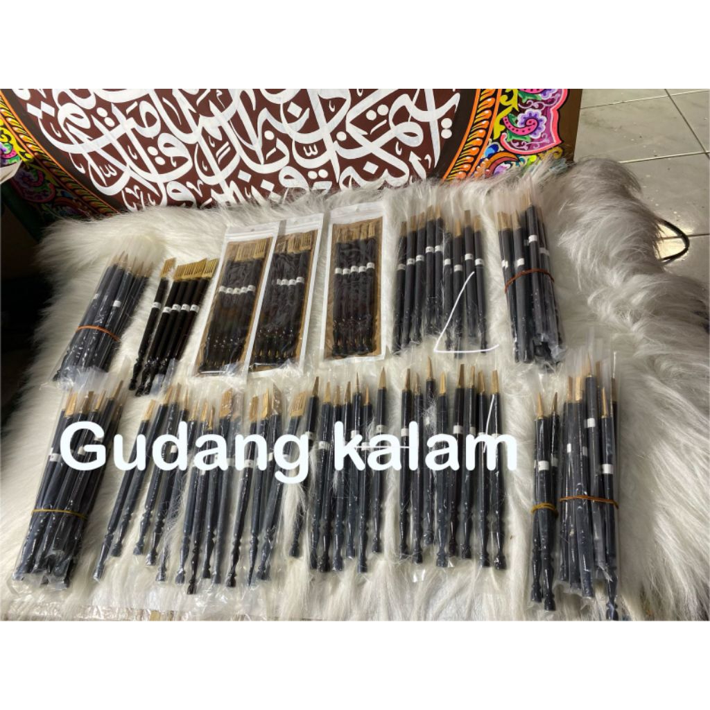 

KALAM DEKORASI,NASKAH, MUSHAF ,SATUAN & GROSIRAN