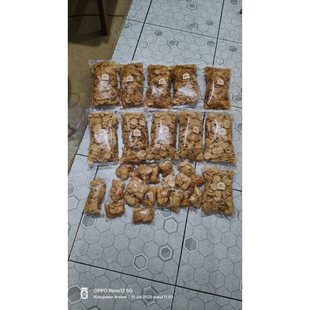 

Molring/moring rasa original kemasan 230gram rasanya enak gurih renyah