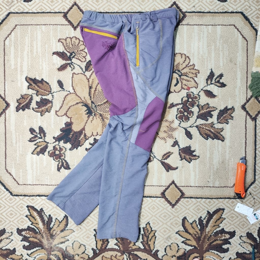 CELANA OUTDOOR SECOND K2