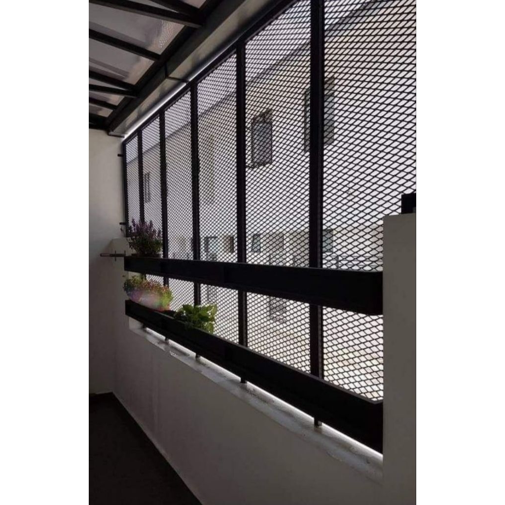 pengaman besi galvanis/pagar besi rumah minimalis modern