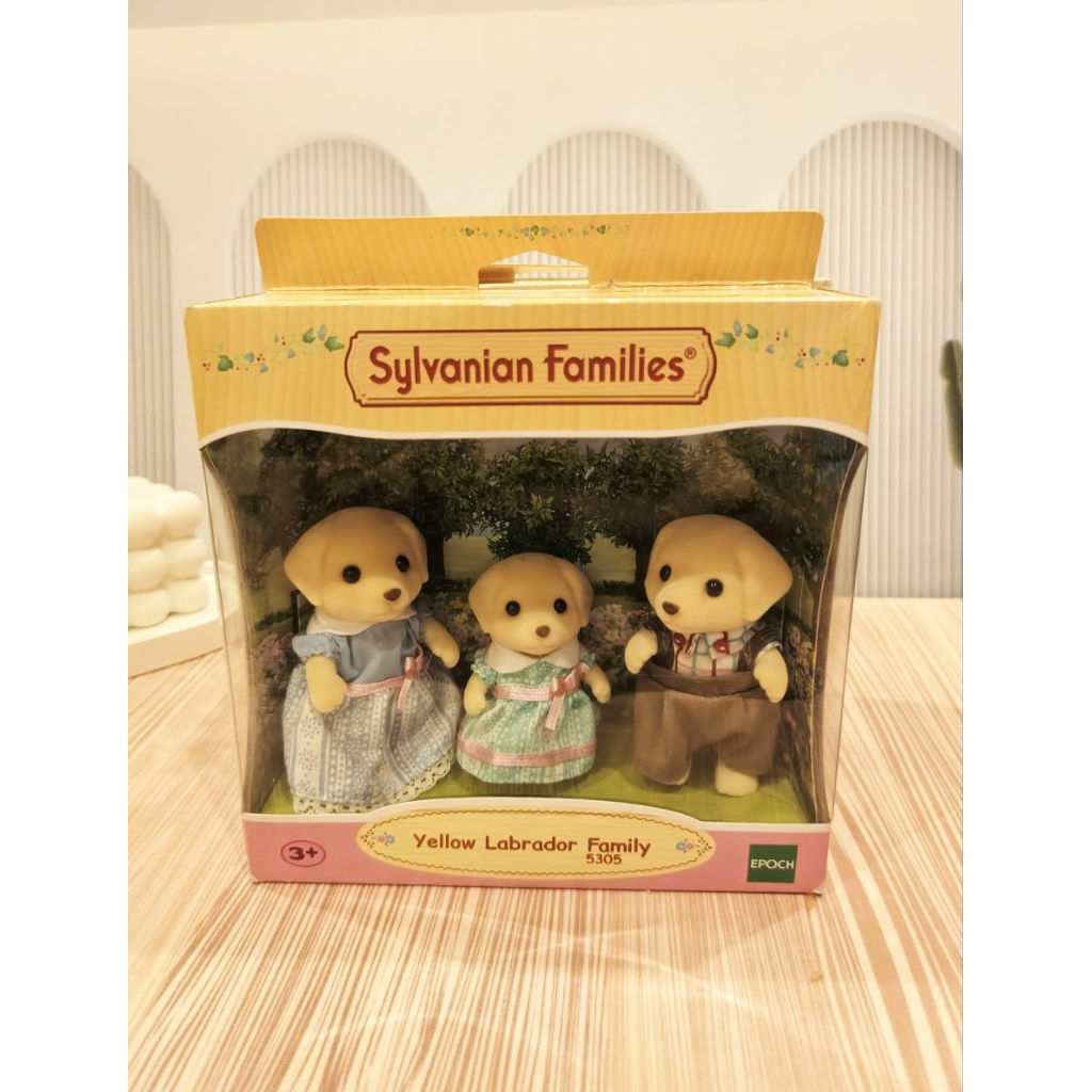 Sylvanian Families Yellow Labrador Family (Rare)