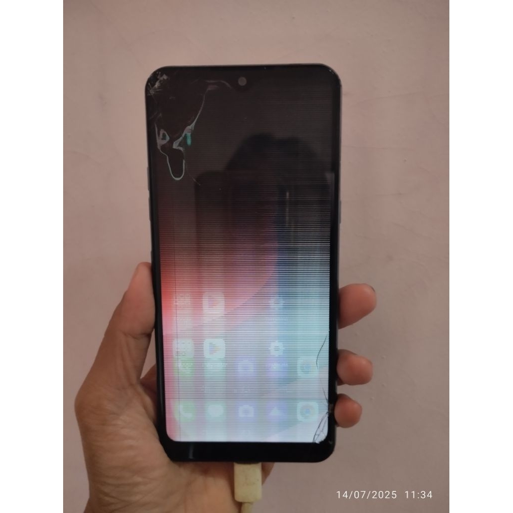 Handphone LG  QK1 Ram 3/32 Second Minus LCD