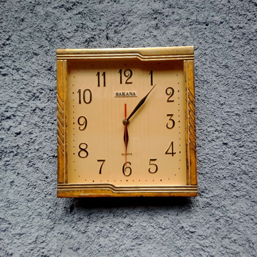 Jam Dinding Sakana Lawas Jadul