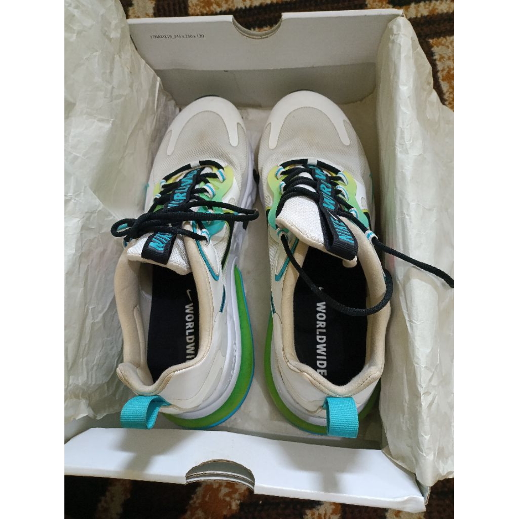Air Max 270 WW REACT