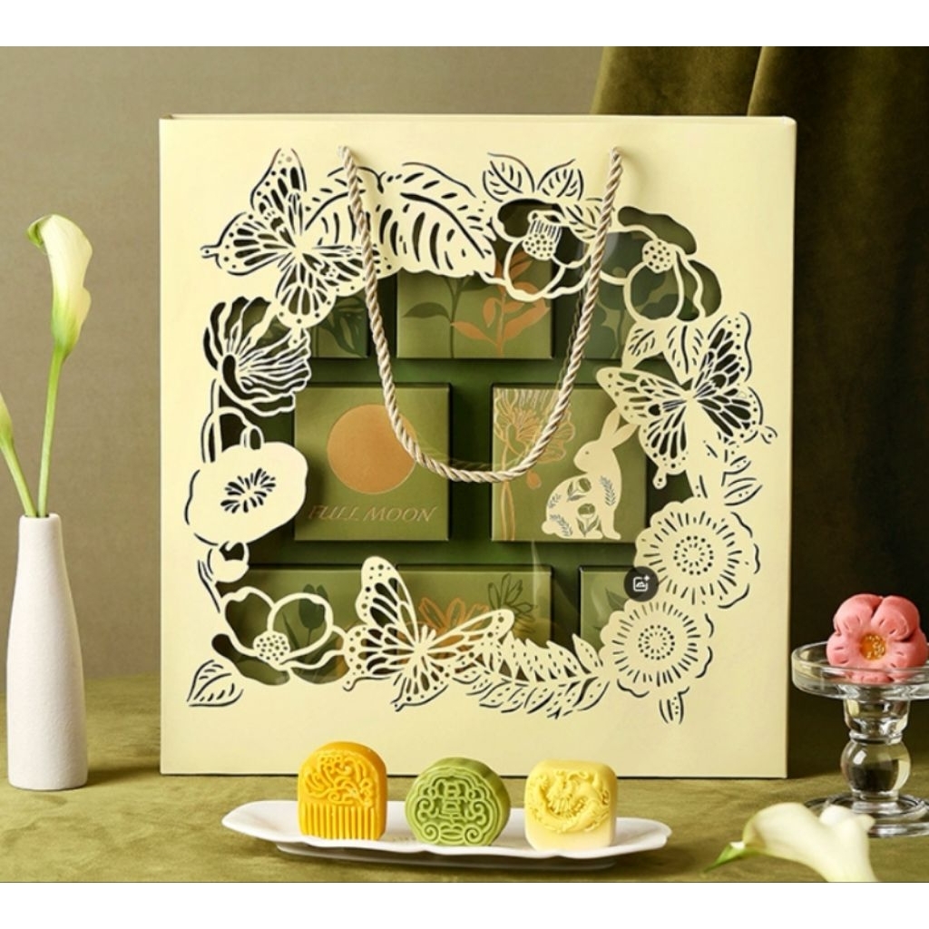 

(KK103) Kotak Mooncake Hijau Sekat 8 Dengan Bag