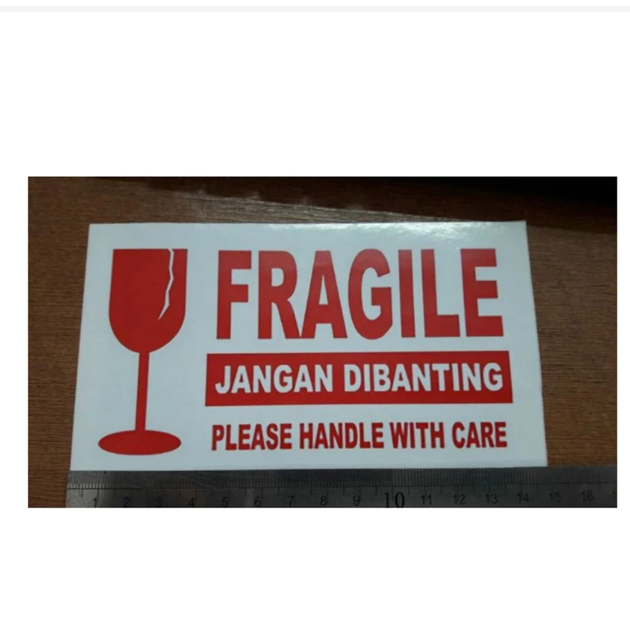 

STIKER FRAGILE PUTIH JAMAN NOW MERAH PUTIH PECAH BELAH STICKER WLBEE