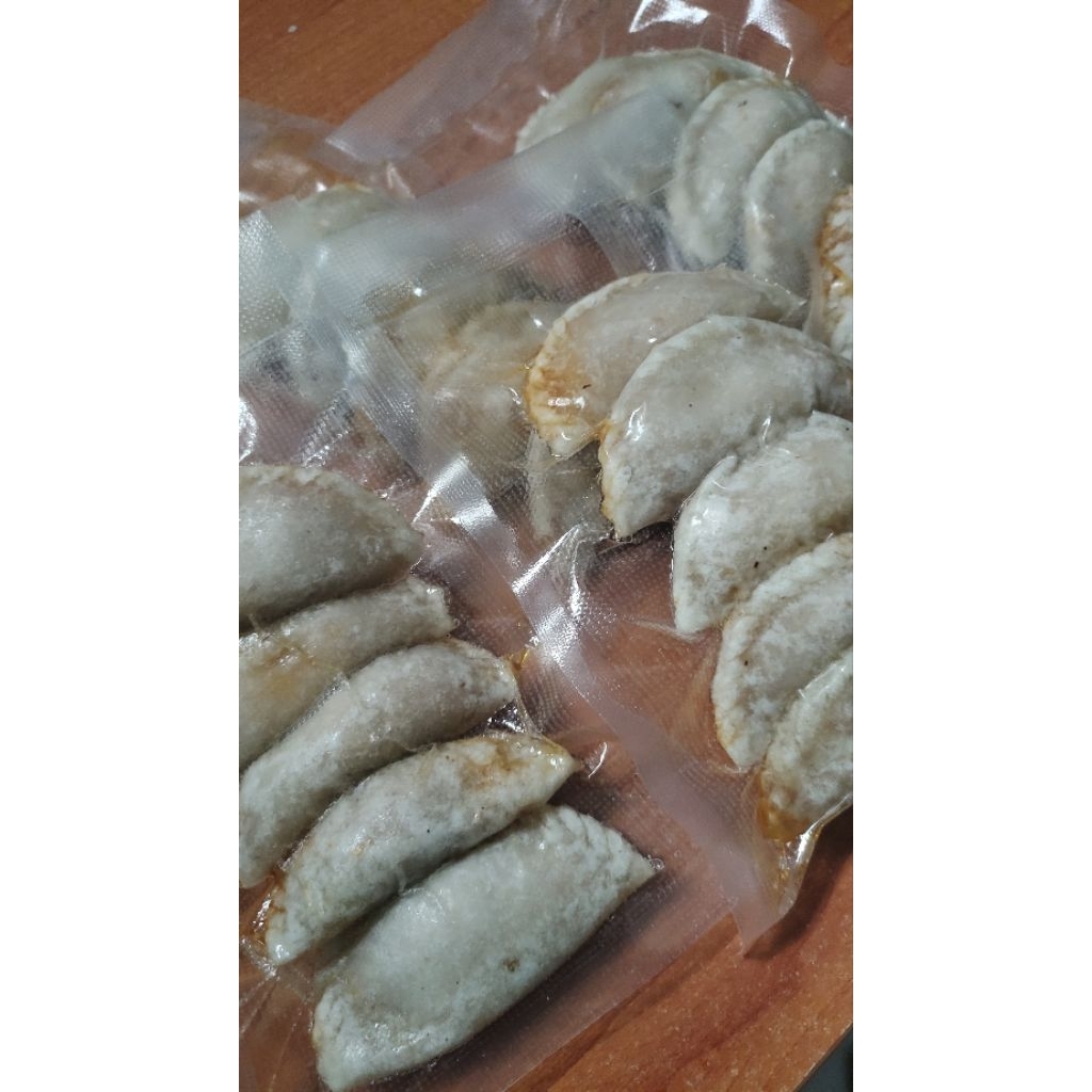 

cireng mini ayam suwir isi 5