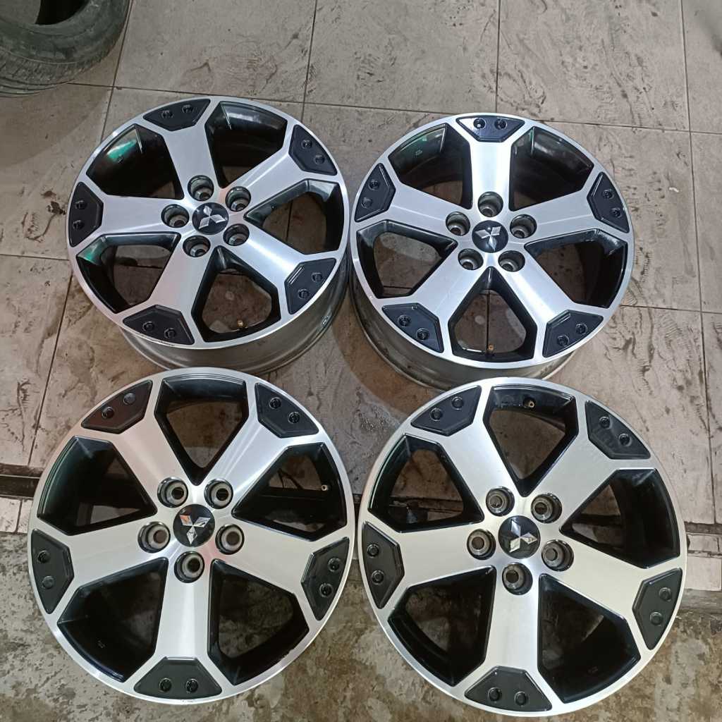 velg mobil bekas copotan std xpander croos r17 pcd 5x114 xpander l300 granmax apv dll
