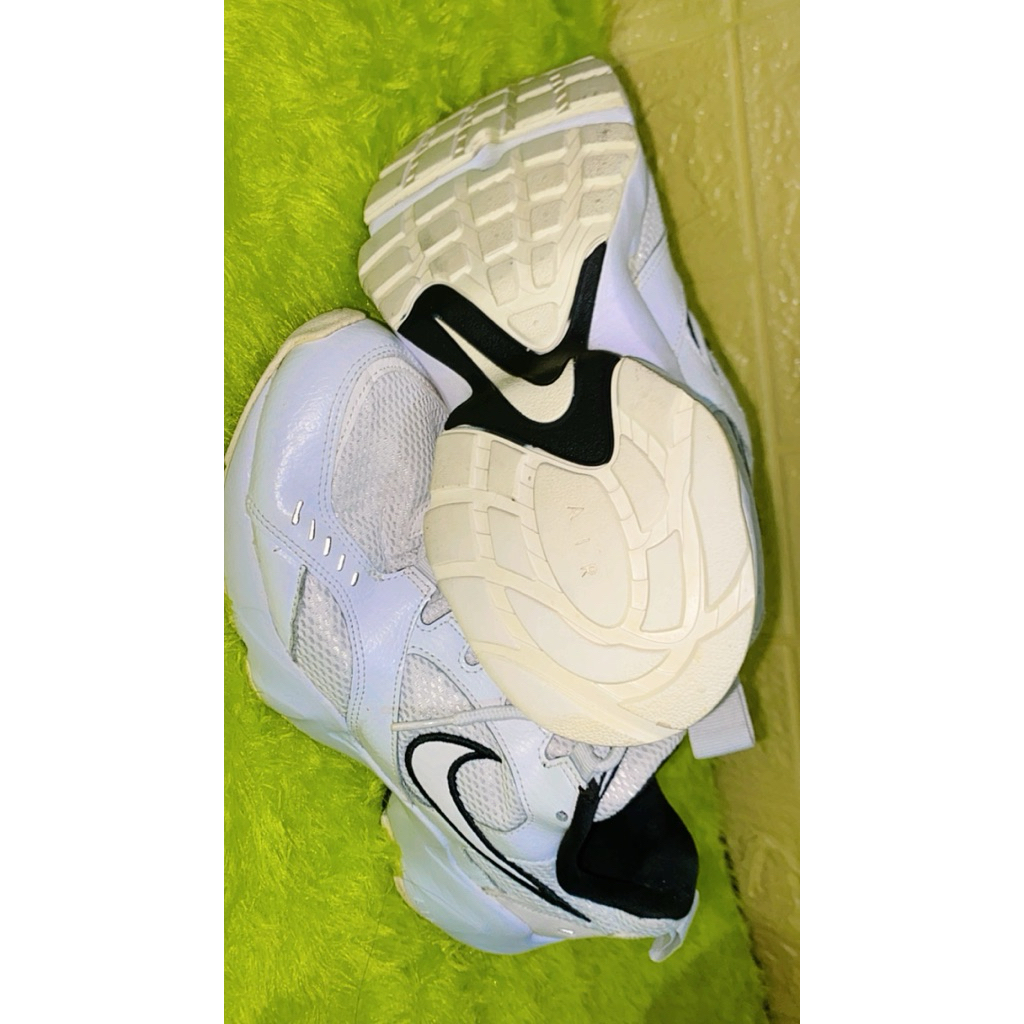 sepatu sneakers pria running 42 insole 27