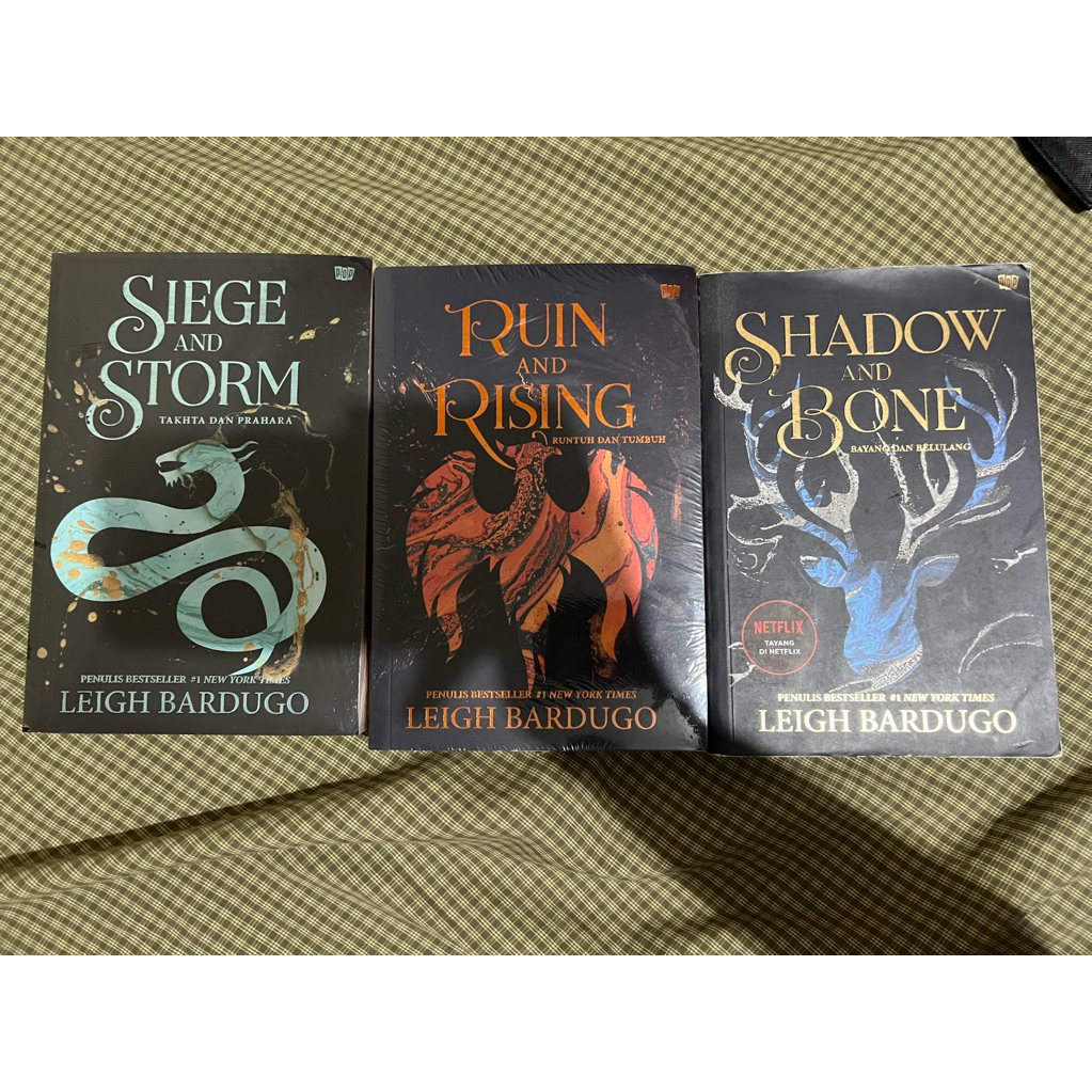 SATU SET SHADOW AND BONE