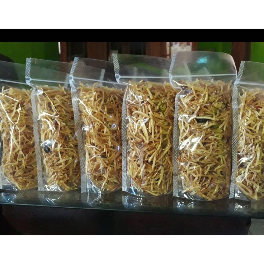 

singkong stik pedas manis