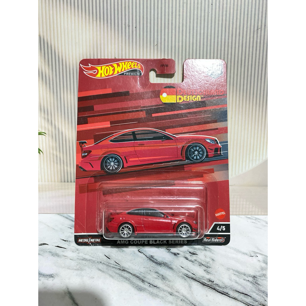 Hot Wheels Premium '12 Mercedes-Benz C63 AMG Coupe Black Series